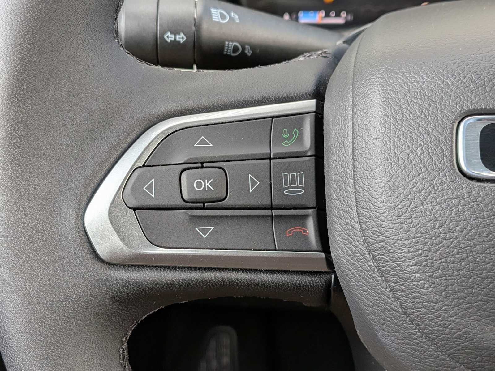 Thumbnail: 2025 Jeep Compass - 23