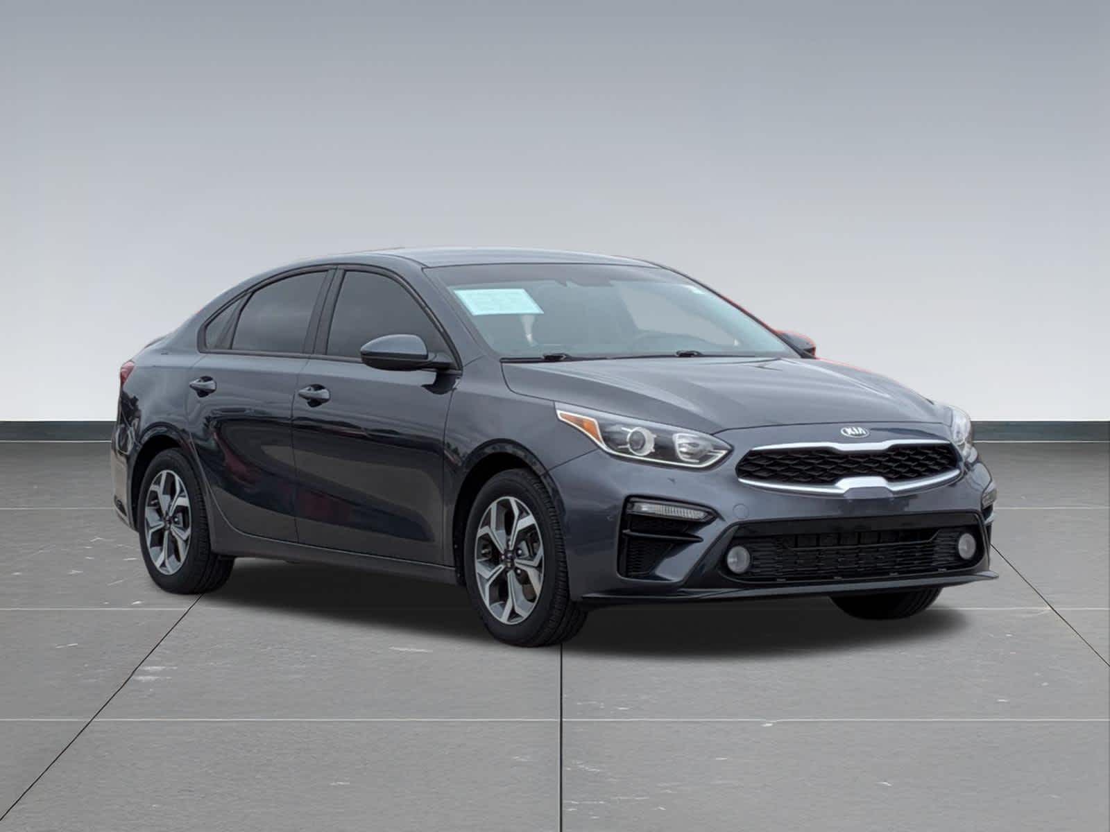 Thumbnail: 2020 Kia Forte - 7