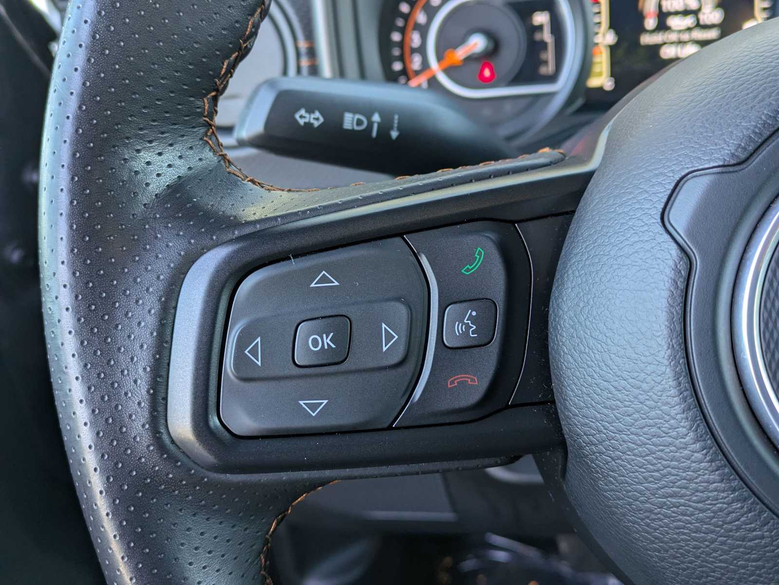 Thumbnail: 2024 Jeep Gladiator - 20