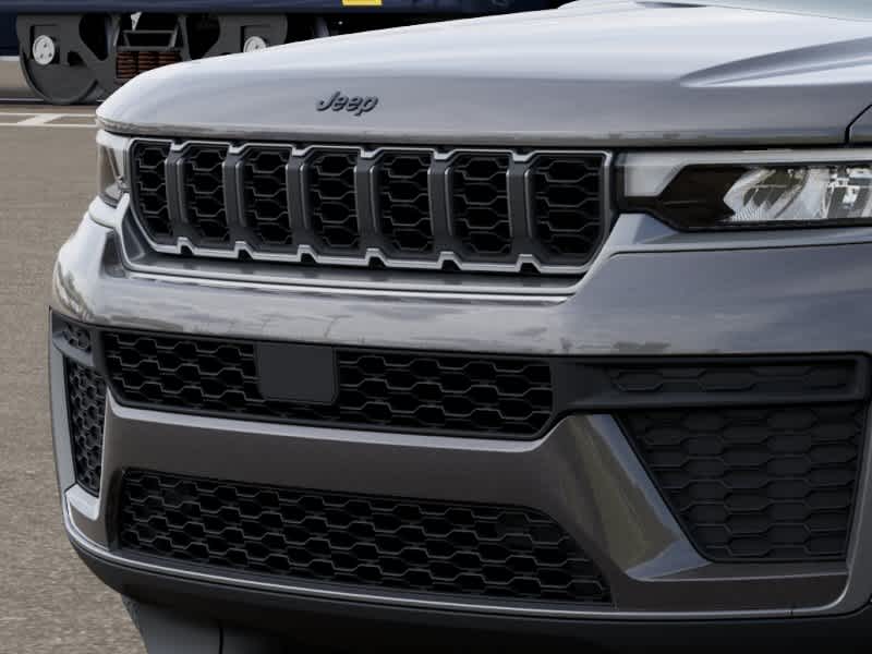 Thumbnail: 2026 Jeep Grand Cherokee L - 11