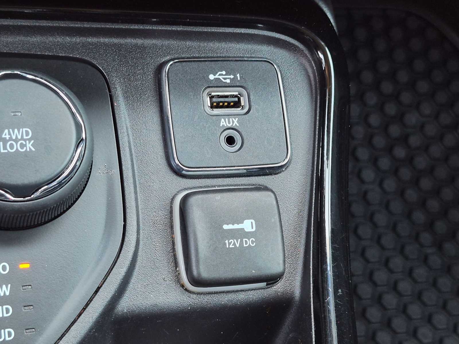 Thumbnail: 2019 Jeep Compass - 27