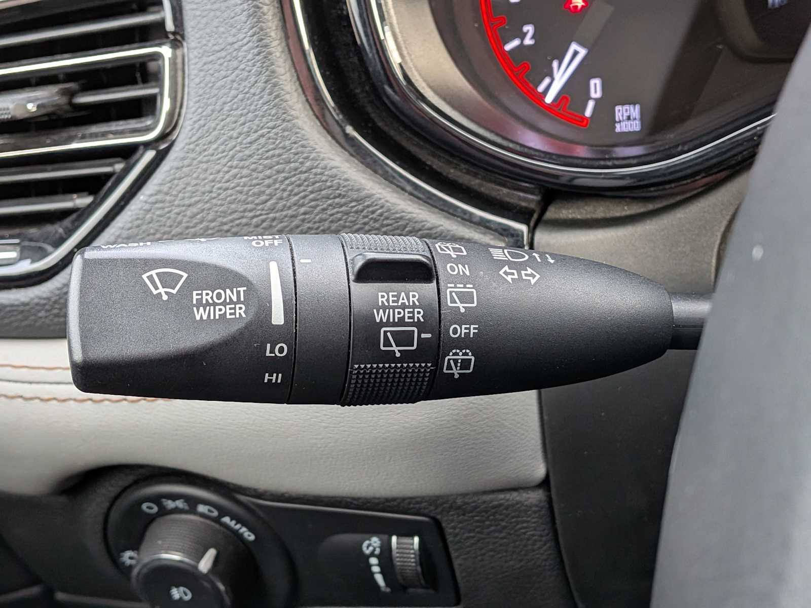 Thumbnail: 2022 Dodge Durango - 24