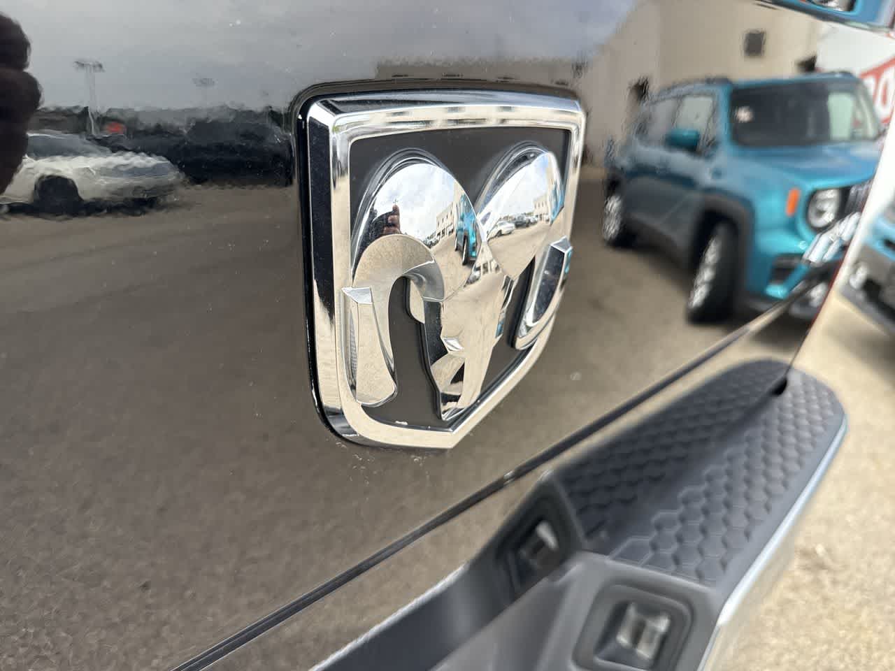 Thumbnail: 2012 RAM 1500 - 11