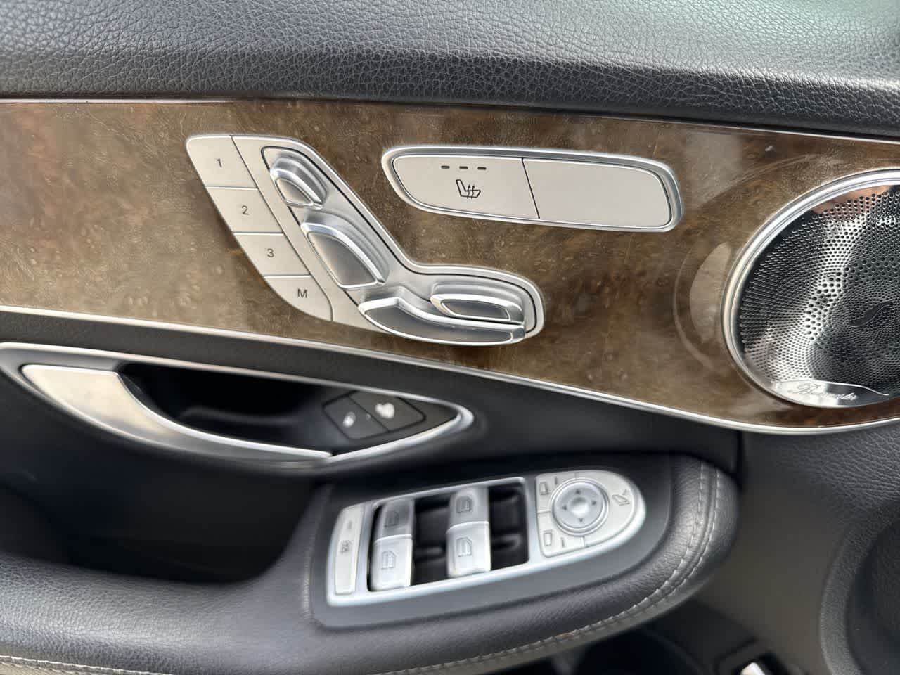 Thumbnail: 2017 Mercedes-Benz C-Class - 17