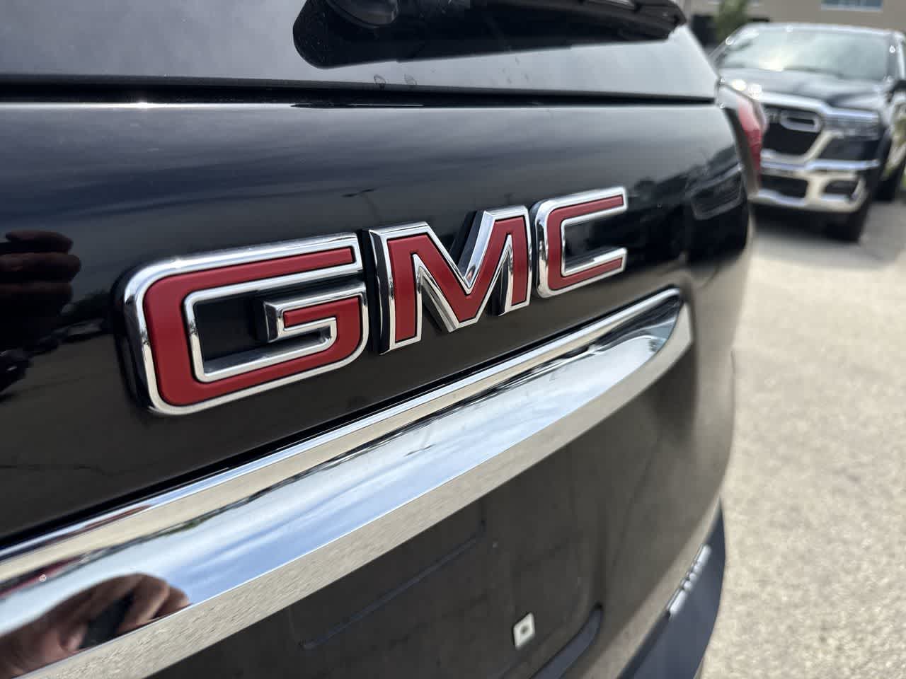 Thumbnail: 2023 GMC Terrain - 12