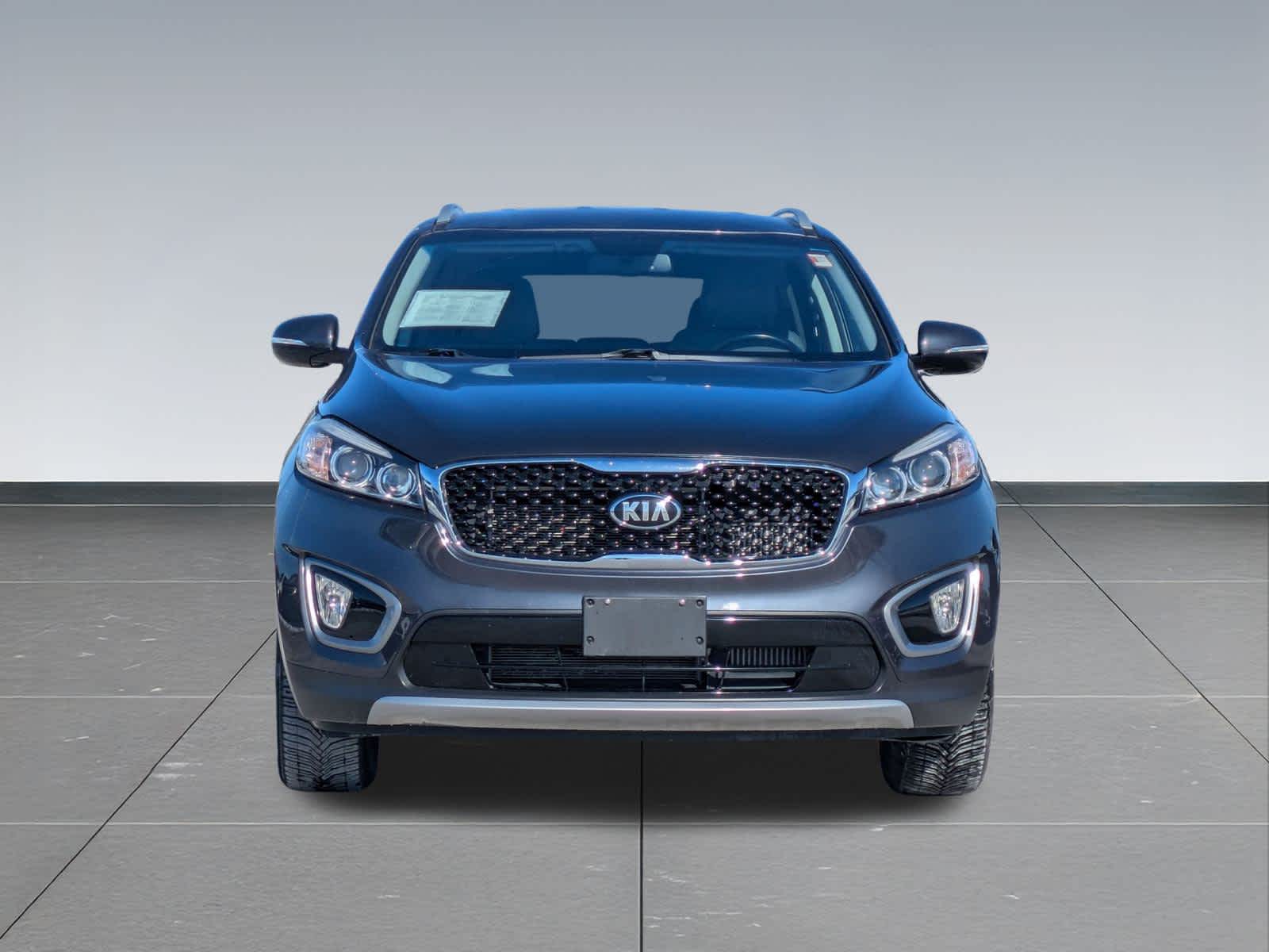 Thumbnail: 2016 Kia Sorento - 9