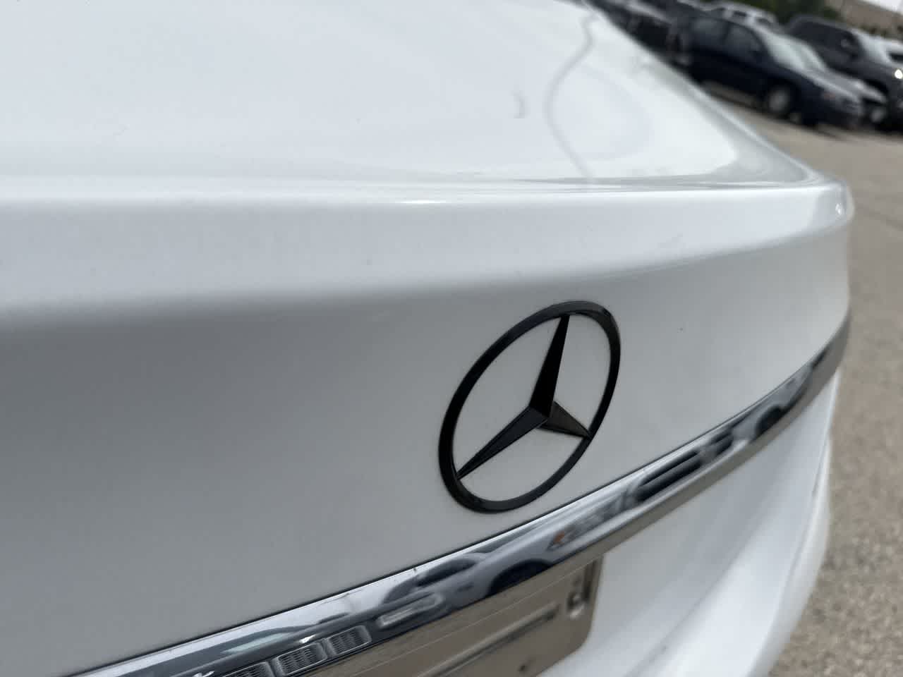 Thumbnail: 2017 Mercedes-Benz C-Class - 11