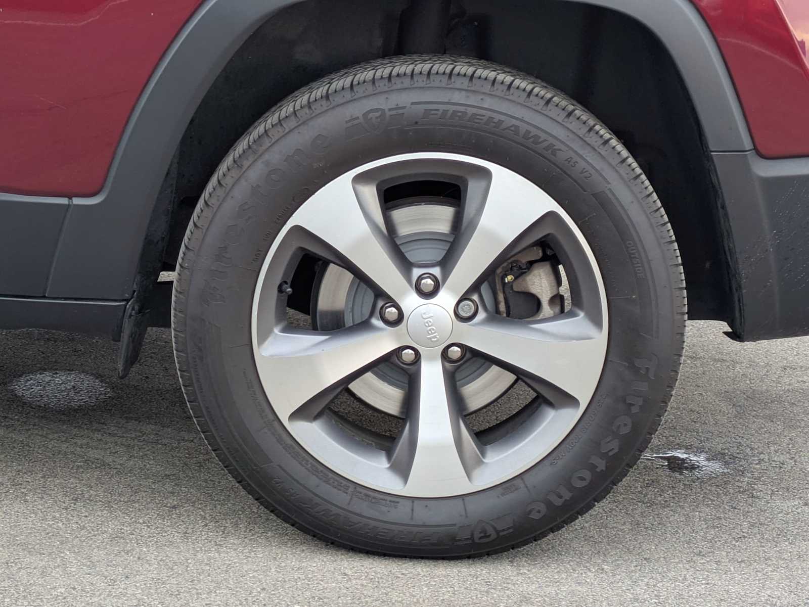 Thumbnail: 2021 Jeep Cherokee - 12