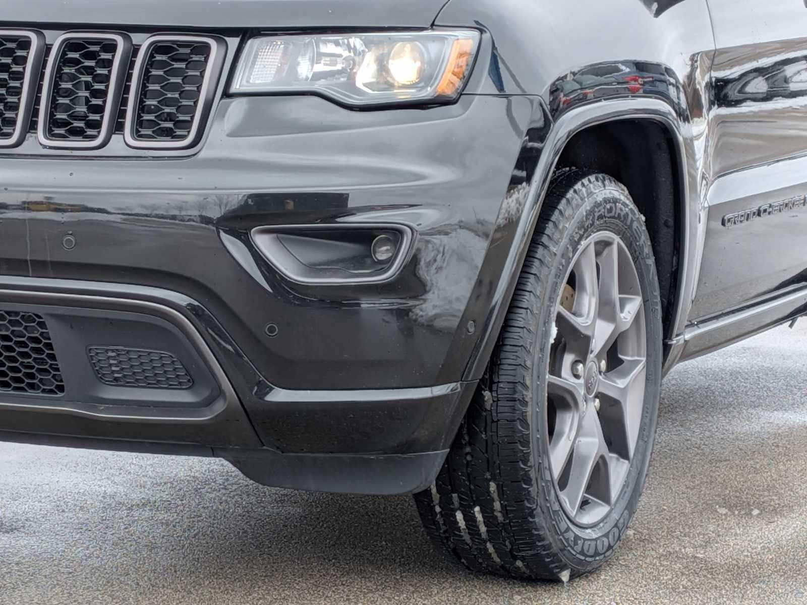Thumbnail: 2021 Jeep Grand Cherokee - 11