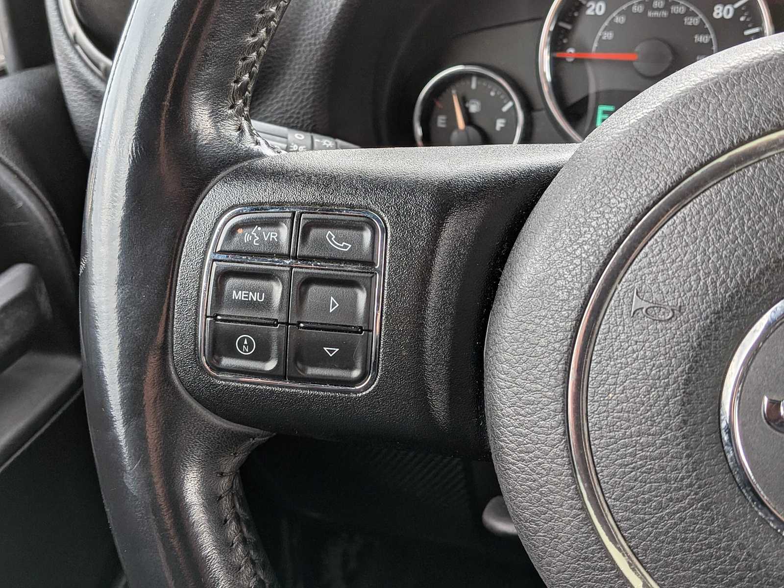 Thumbnail: 2016 Jeep Wrangler - 21