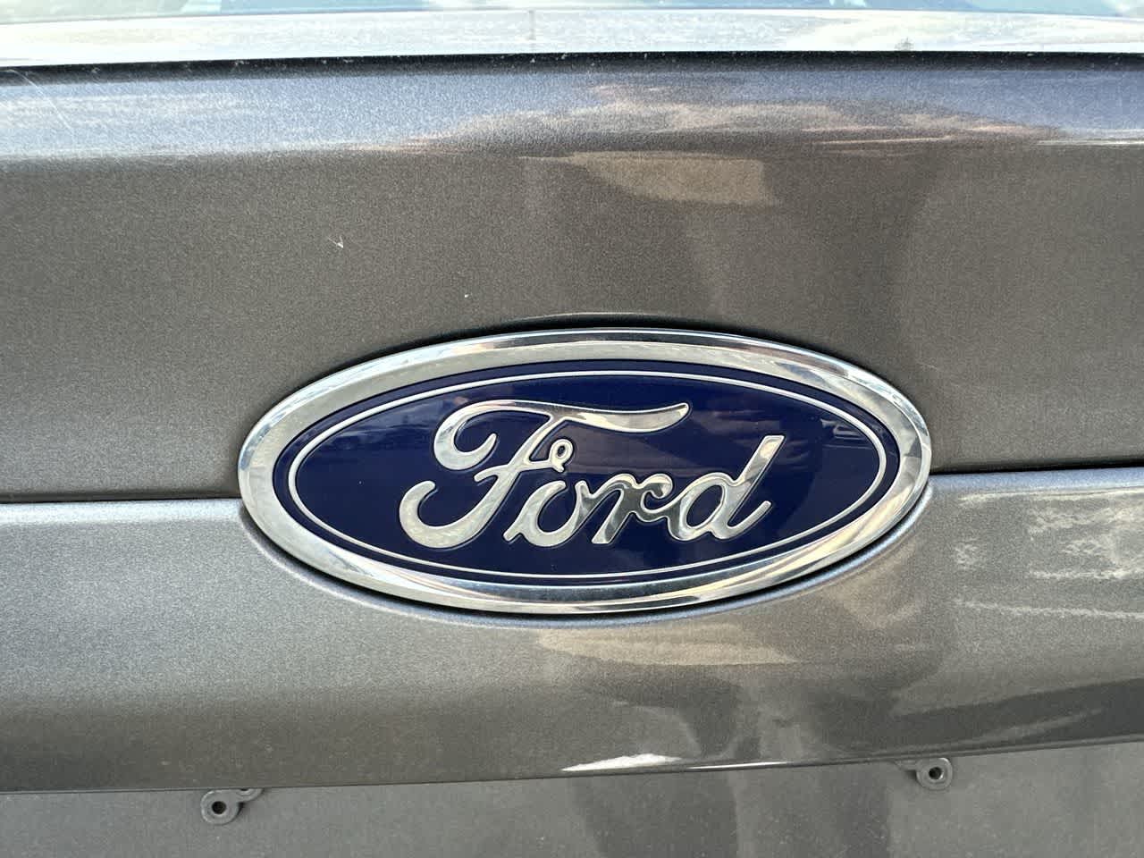 Thumbnail: 2013 Ford Fusion - 10