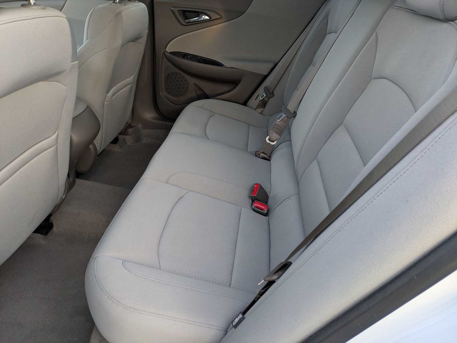 Thumbnail: 2020 Chevrolet Malibu - 17