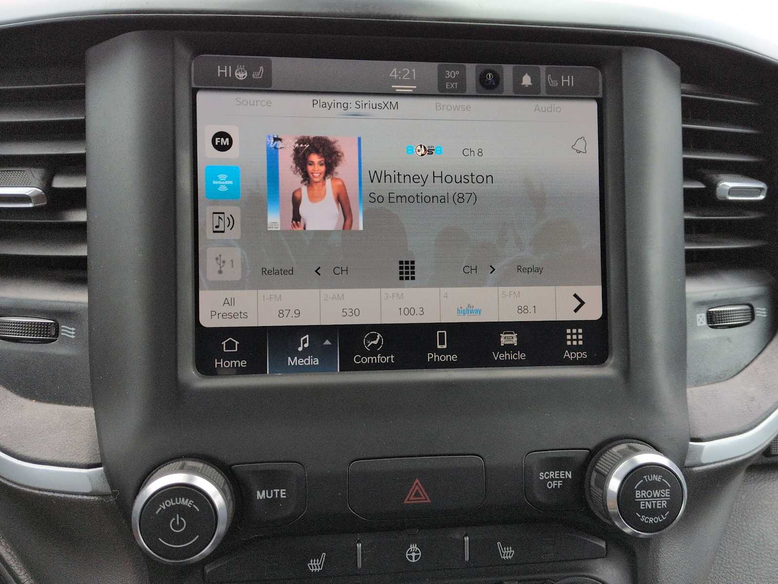 Thumbnail: 2023 RAM 1500 - 24