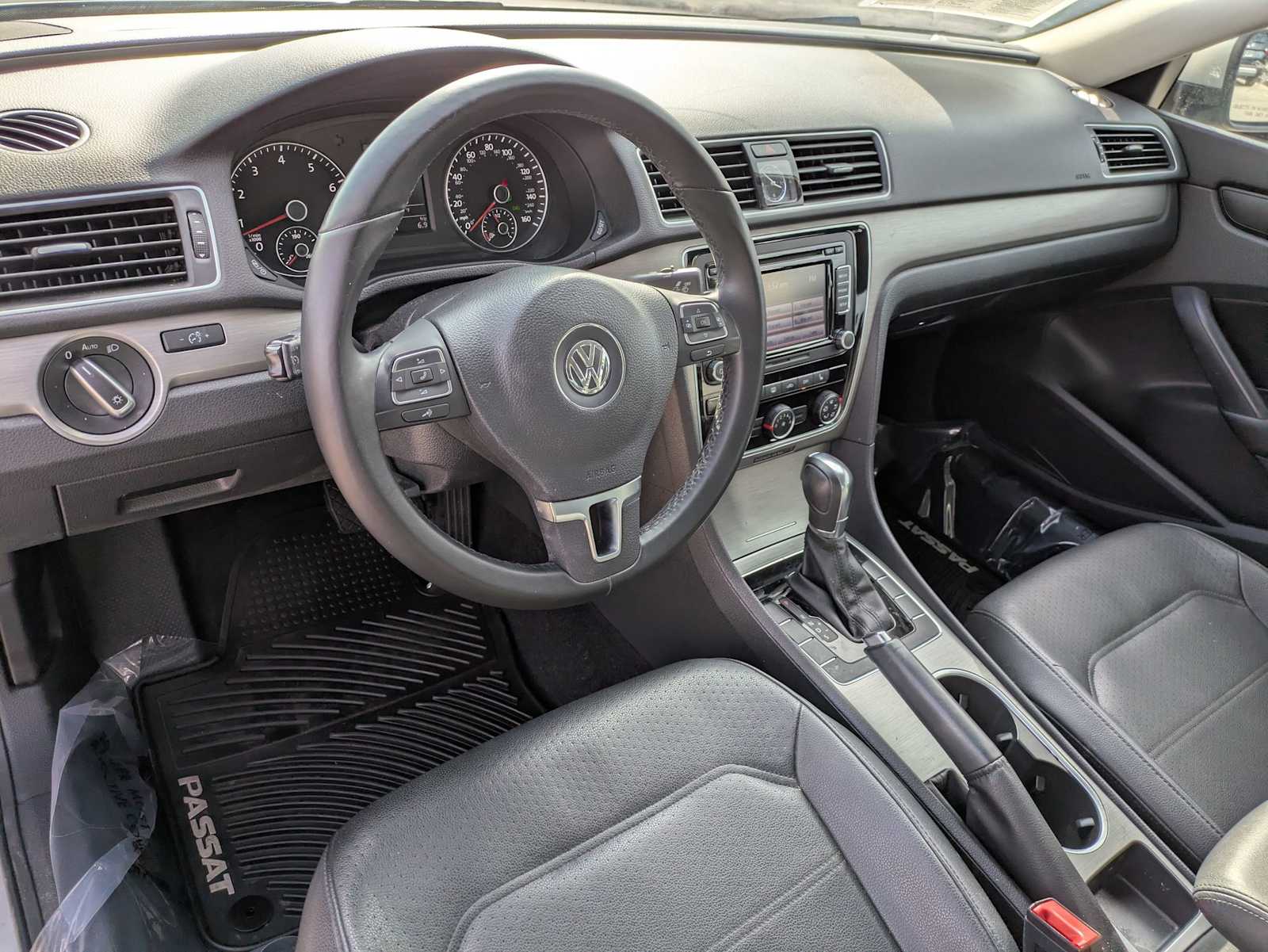 Thumbnail: 2014 Volkswagen Passat - 2