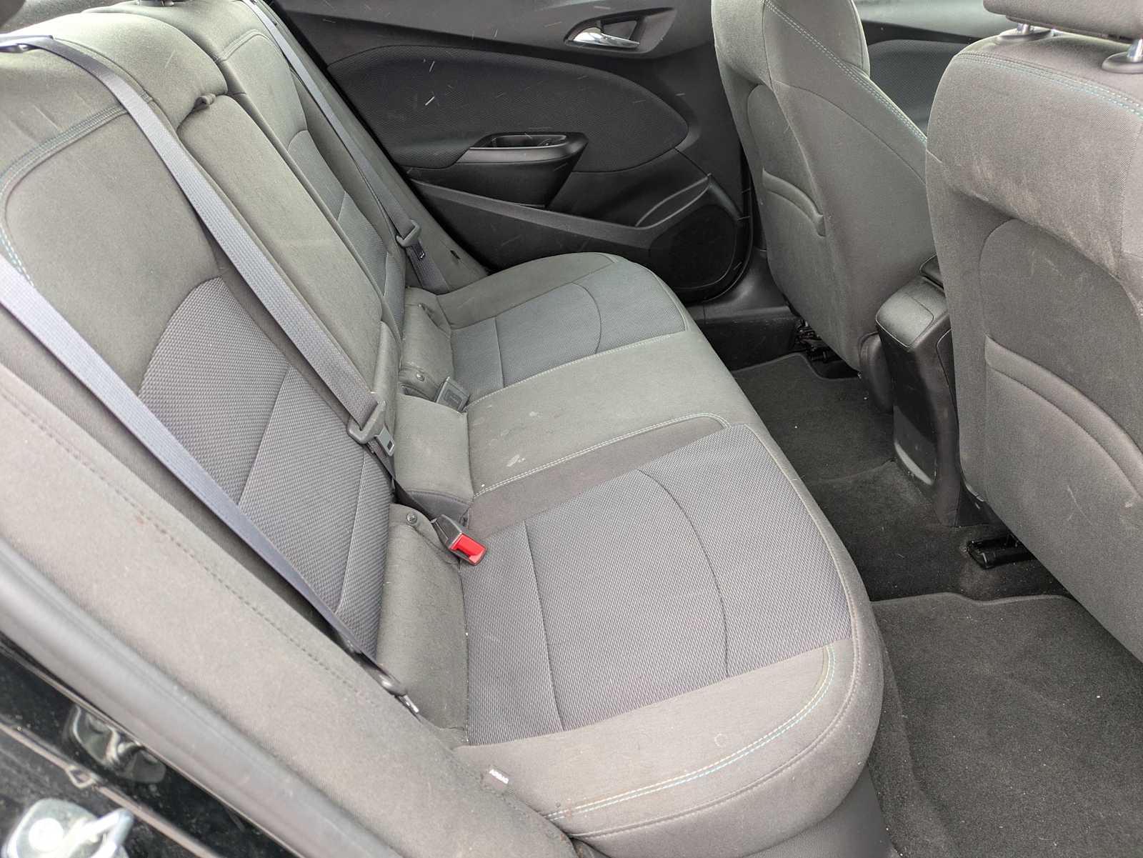 Thumbnail: 2016 Chevrolet Cruze - 18