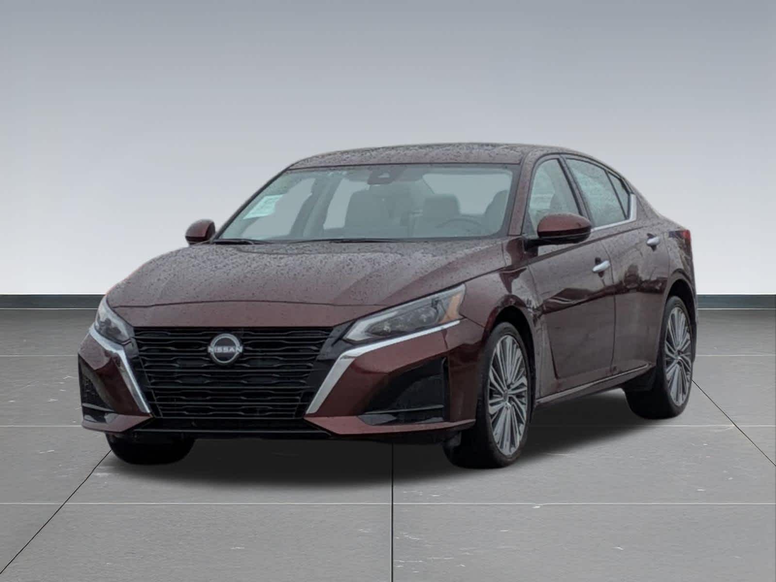 Thumbnail: 2023 Nissan Altima - 10
