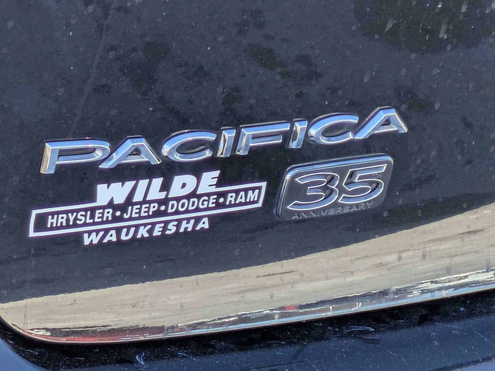 Thumbnail: 2020 Chrysler Pacifica - 11