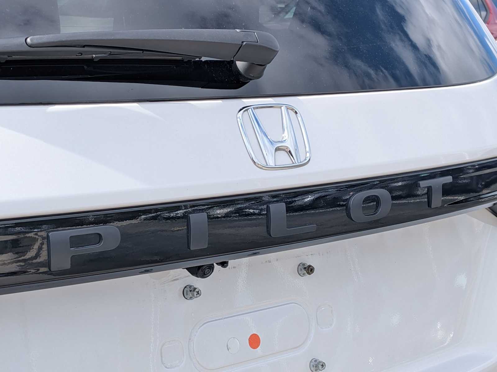 Thumbnail: 2025 Honda Pilot - 11