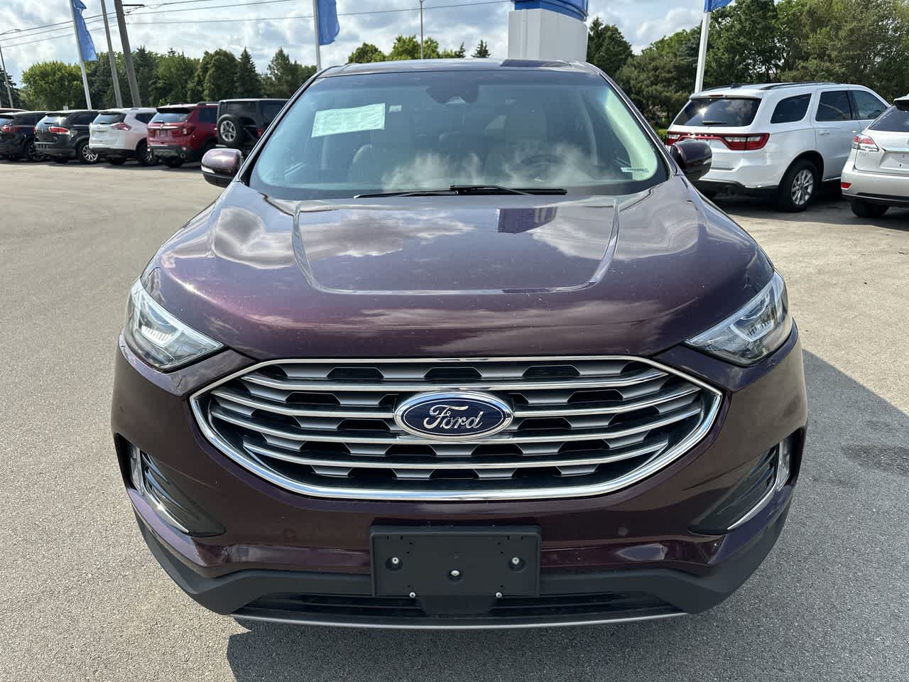 Thumbnail: 2021 Ford Edge - 8