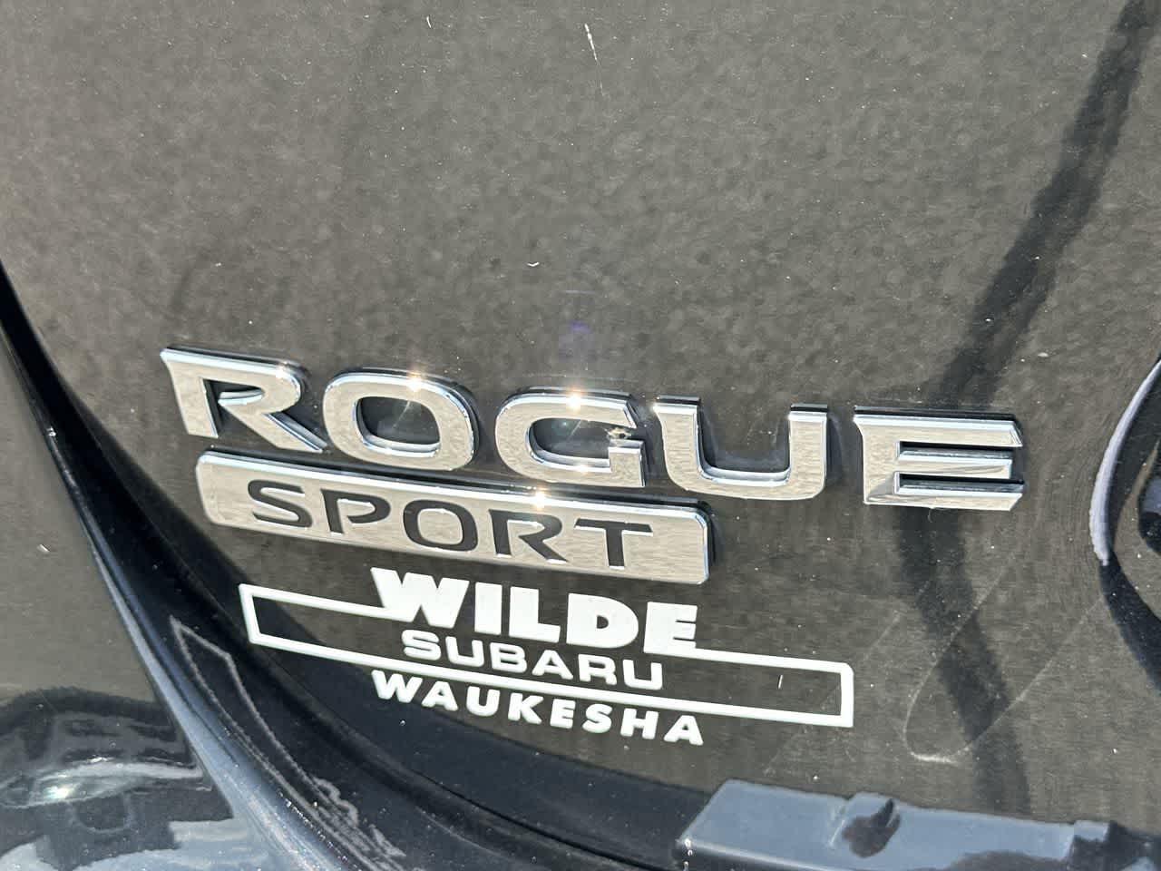 2017 Nissan Rogue Sport SV 19