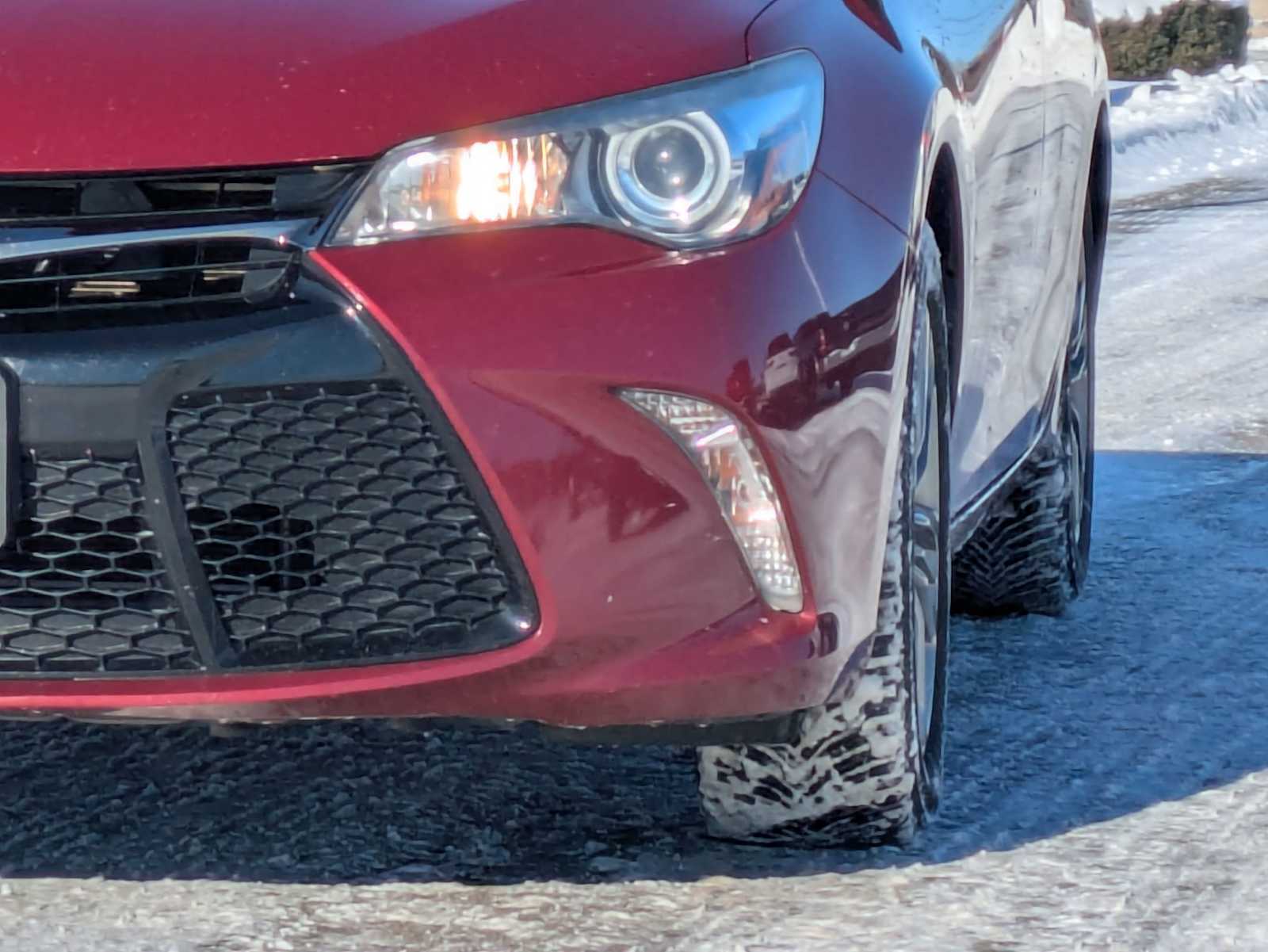 Thumbnail: 2015 Toyota Camry - 10