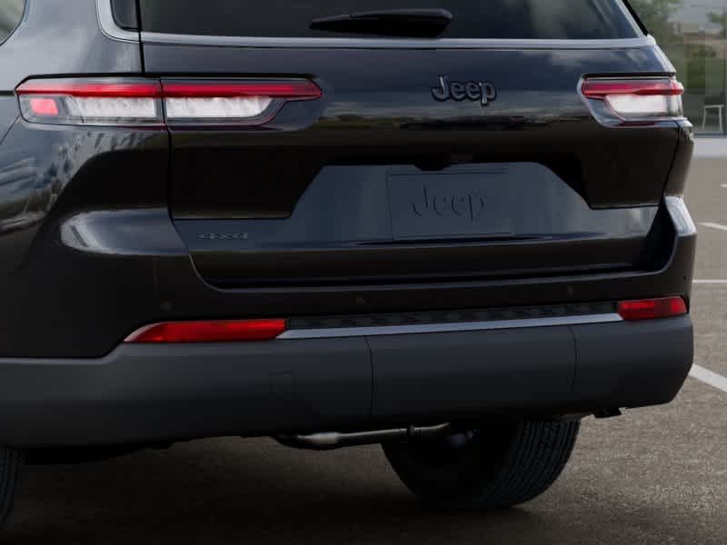 Thumbnail: 2026 Jeep Grand Cherokee L - 13