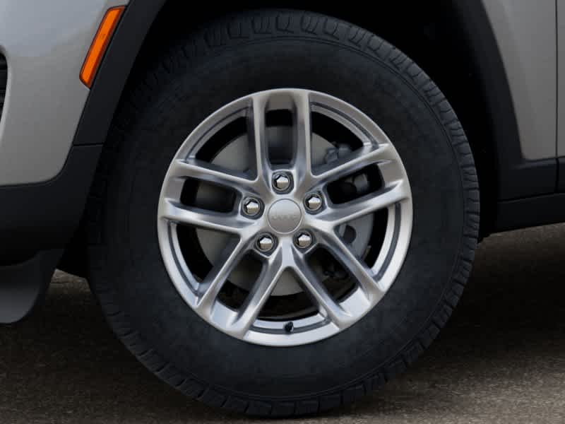 Thumbnail: 2025 Jeep Grand Cherokee - 8