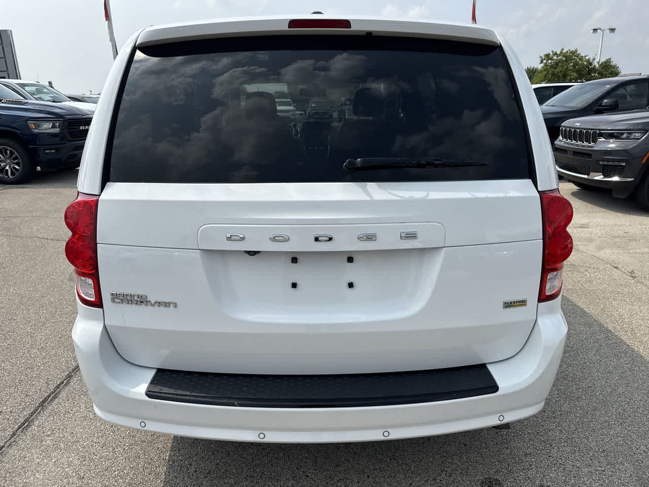 Thumbnail: 2019 Dodge Grand Caravan - 5