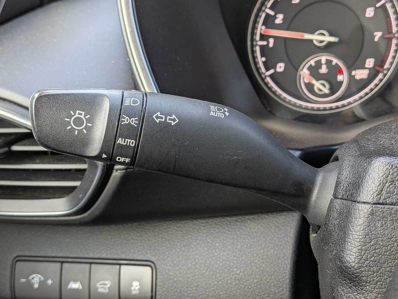 Thumbnail: 2023 Hyundai Santa Fe - 25