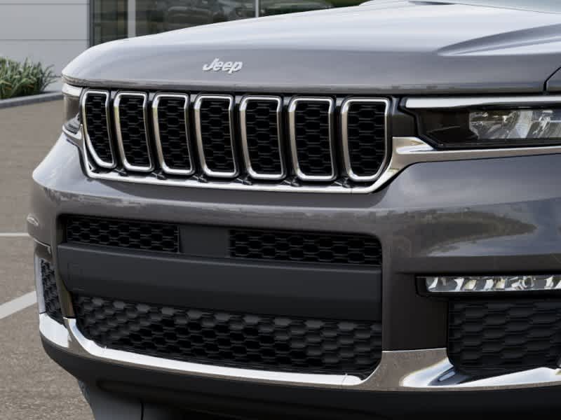 Thumbnail: 2025 Jeep Grand Cherokee L - 11