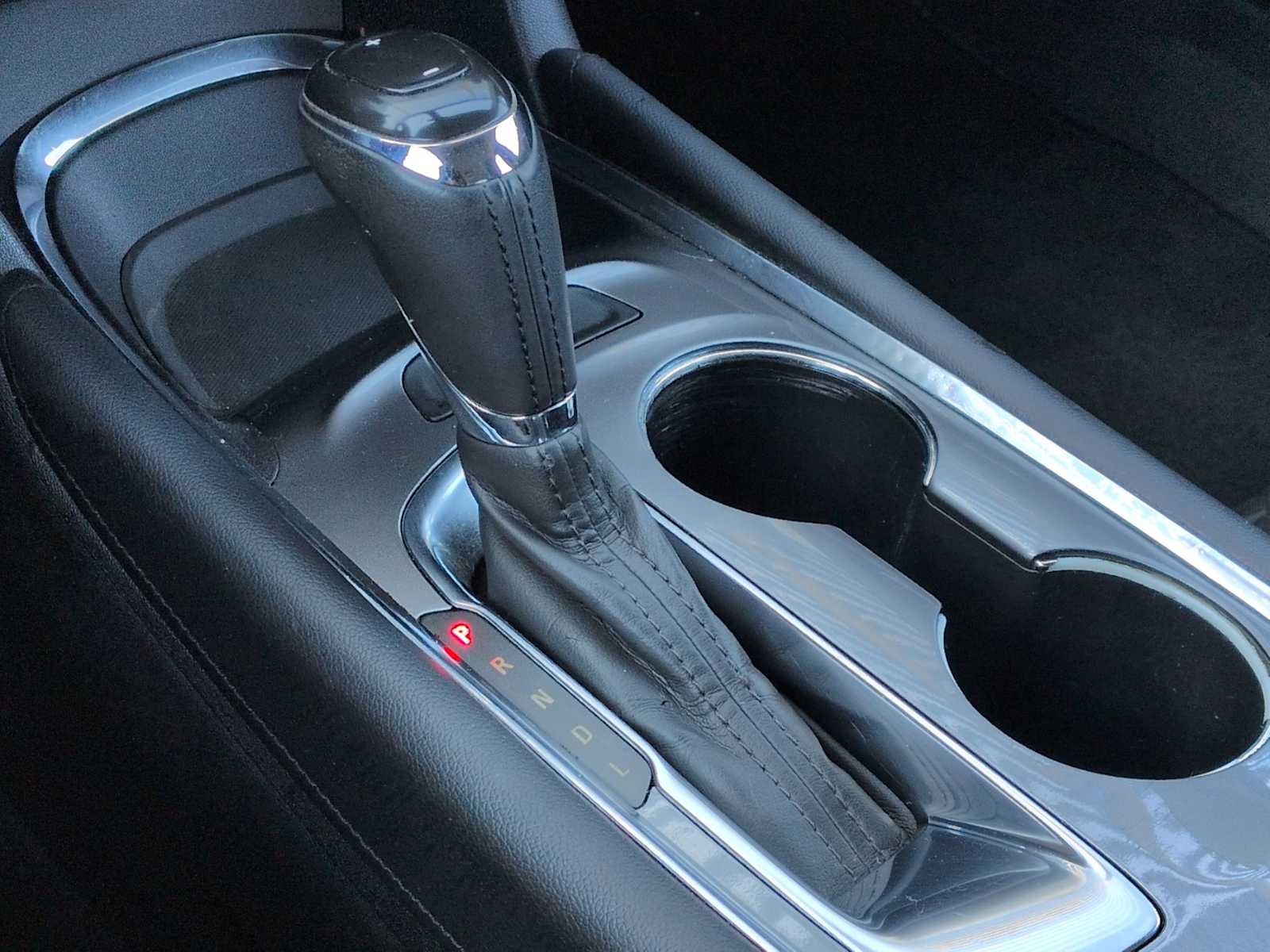 Thumbnail: 2016 Chevrolet Malibu - 28