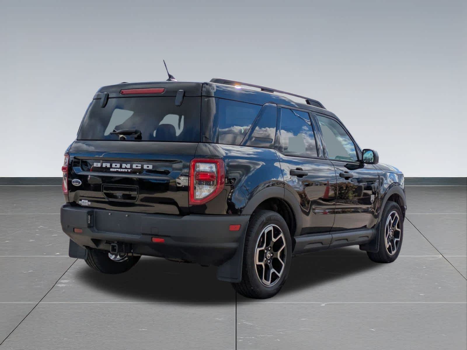 Thumbnail: 2021 Ford Bronco Sport - 6