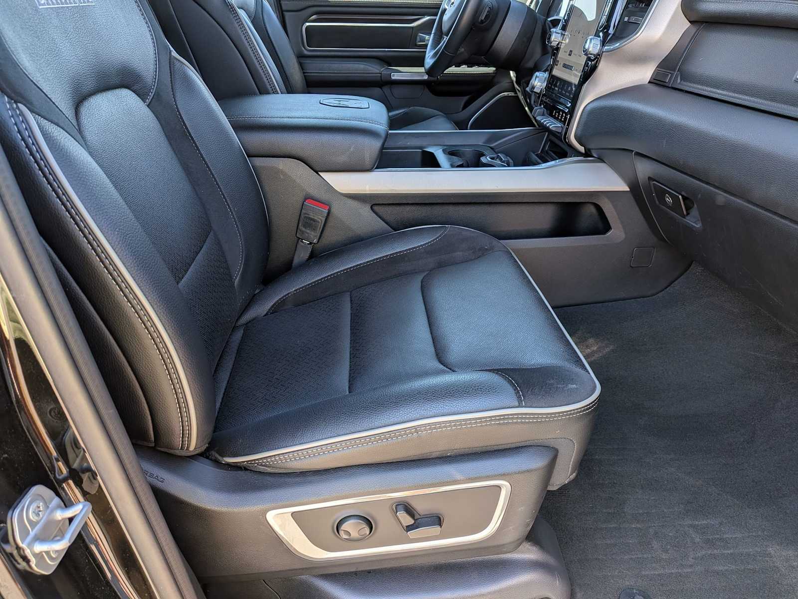 Thumbnail: 2022 RAM 1500 - 18