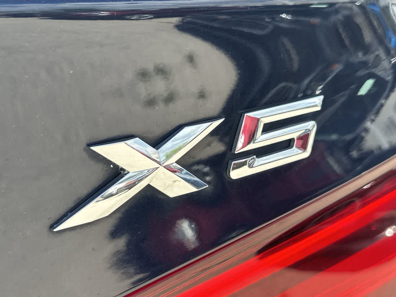 Thumbnail: 2015 BMW X5 - 27