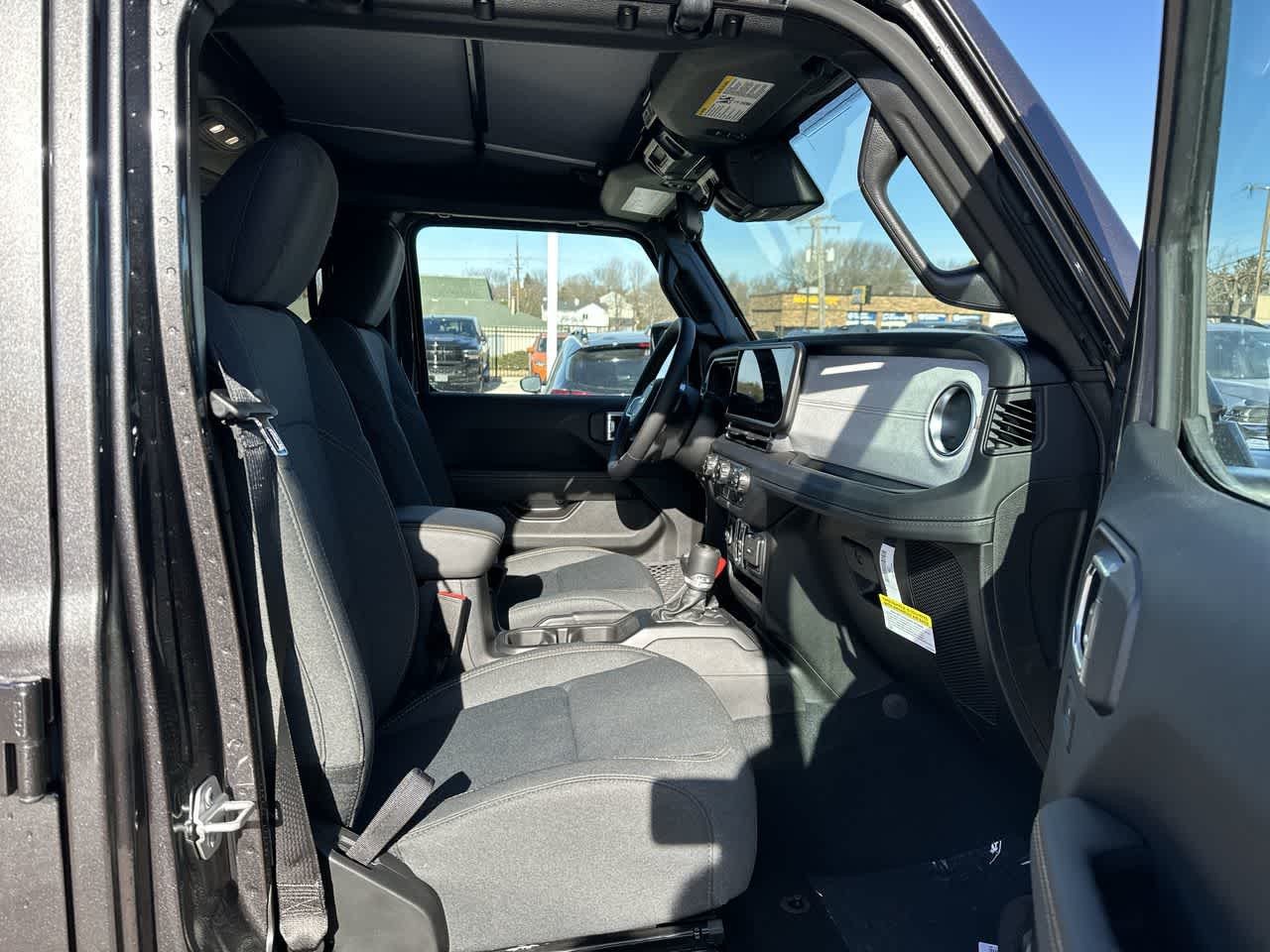 Thumbnail: 2025 Jeep Wrangler - 18