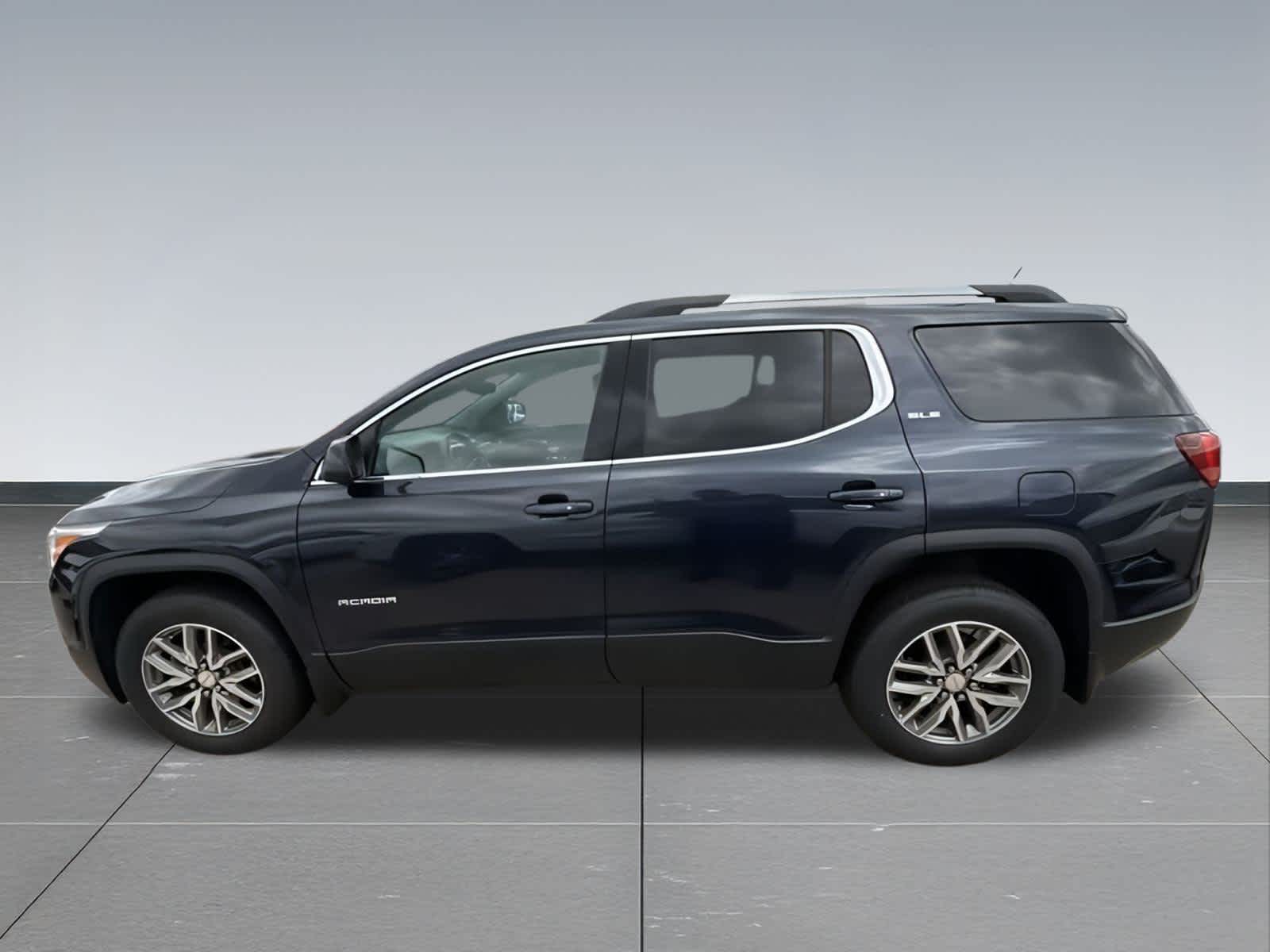 2018 Gmc Acadia SLE photo 3