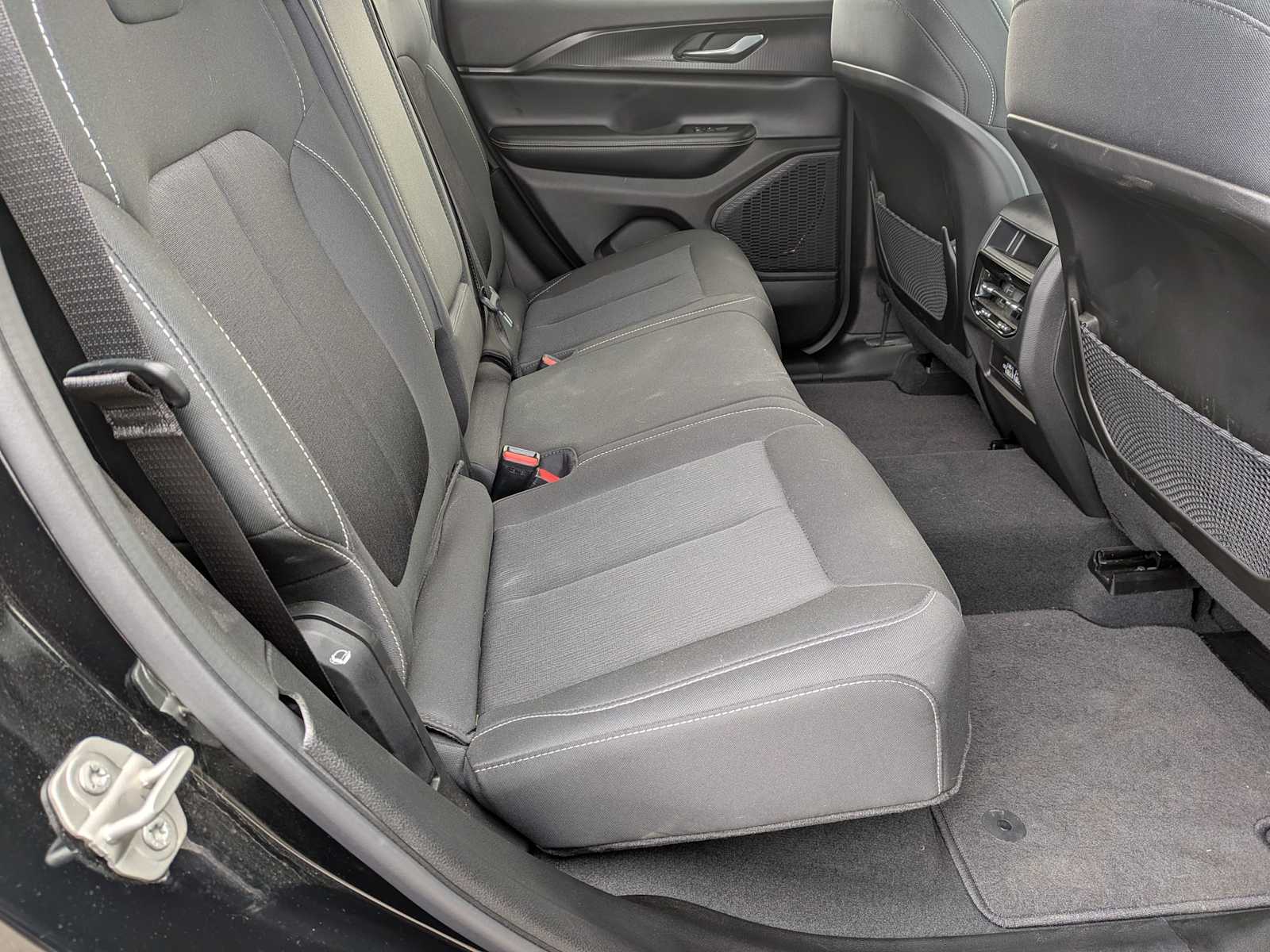 Thumbnail: 2023 Jeep Grand Cherokee - 19