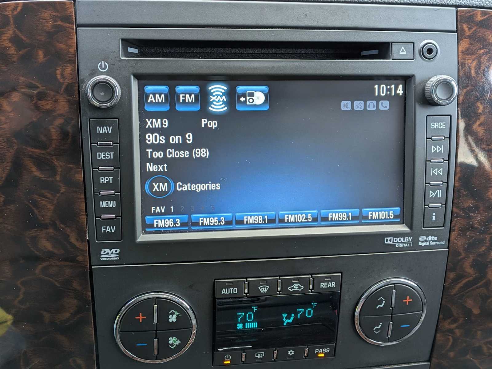 Thumbnail: 2014 GMC Yukon XL - 27