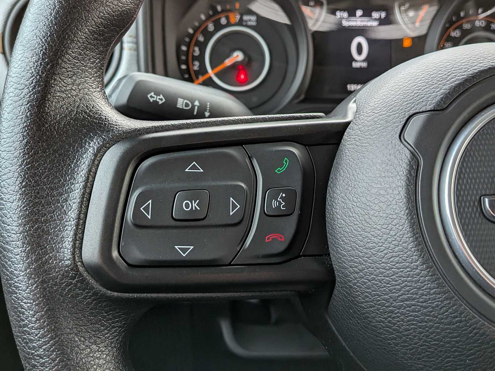 Thumbnail: 2024 Jeep Gladiator - 19