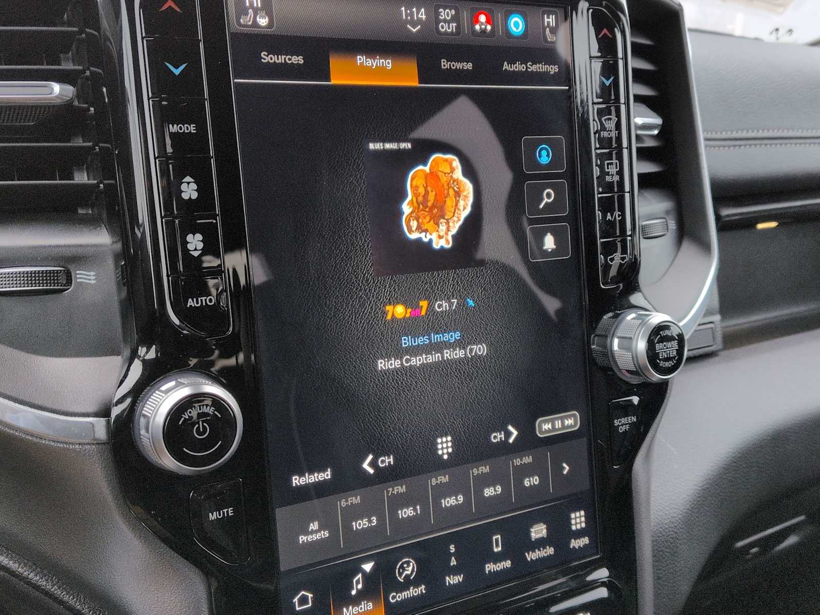 Thumbnail: 2023 RAM 1500 - 22