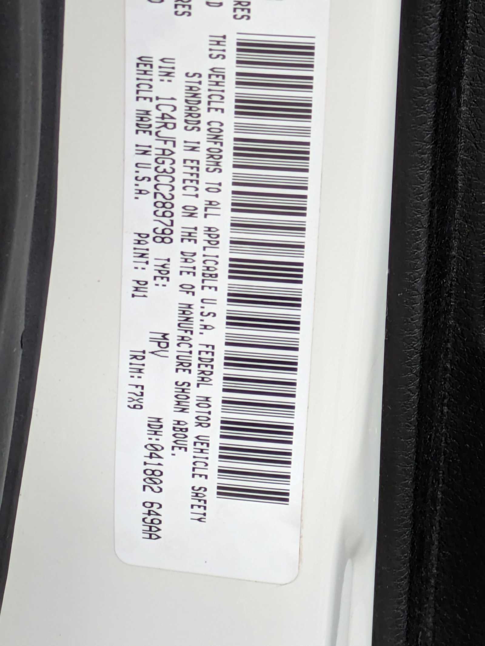 Thumbnail: 2012 Jeep Grand Cherokee - 33