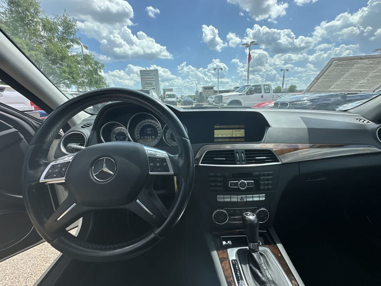 Thumbnail: 2012 Mercedes-Benz C-Class - 19