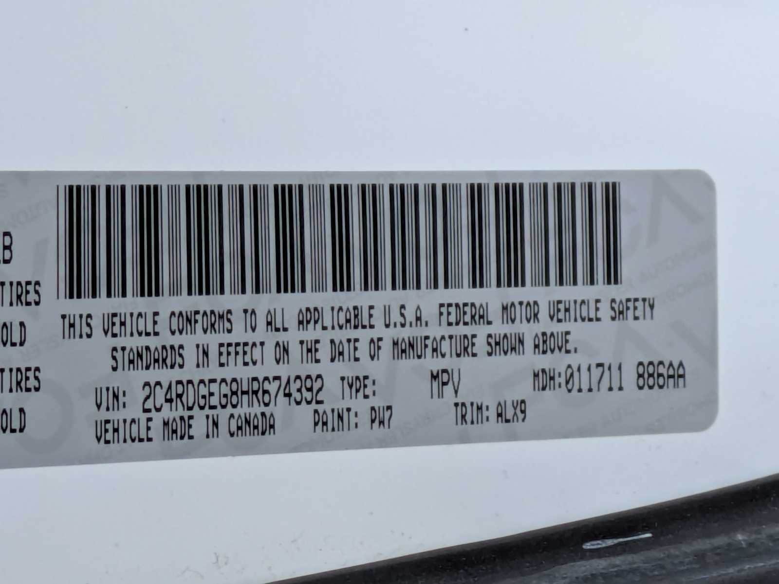 Thumbnail: 2017 Dodge Grand Caravan - 30