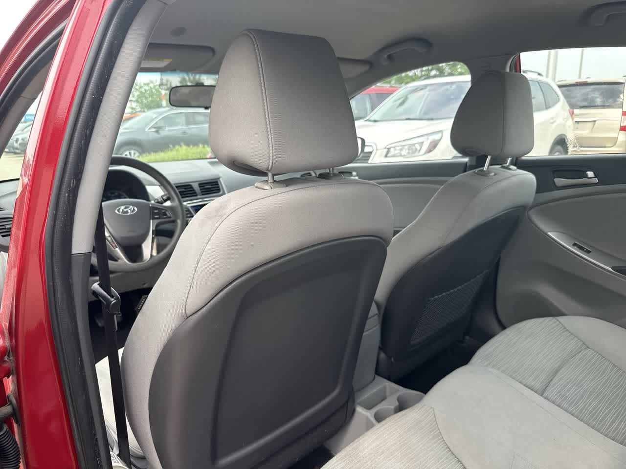 2015 Hyundai Accent GLS 14