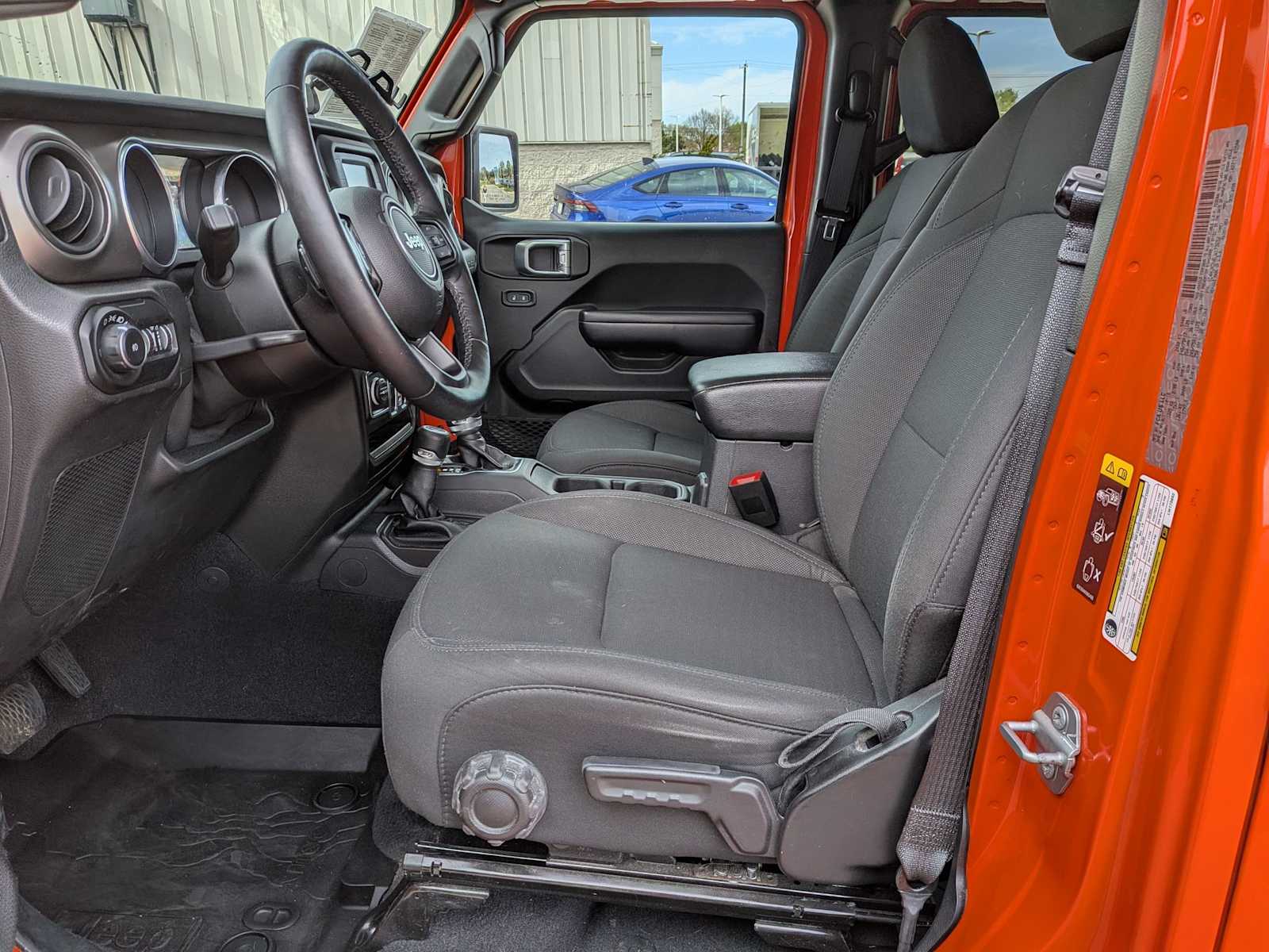 Thumbnail: 2020 Jeep Wrangler - 14