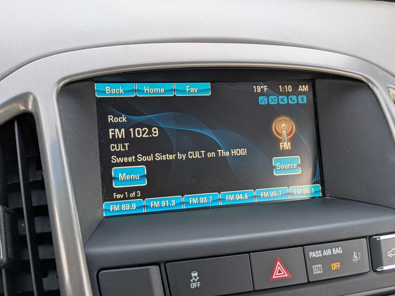 Thumbnail: 2012 Buick Verano - 25