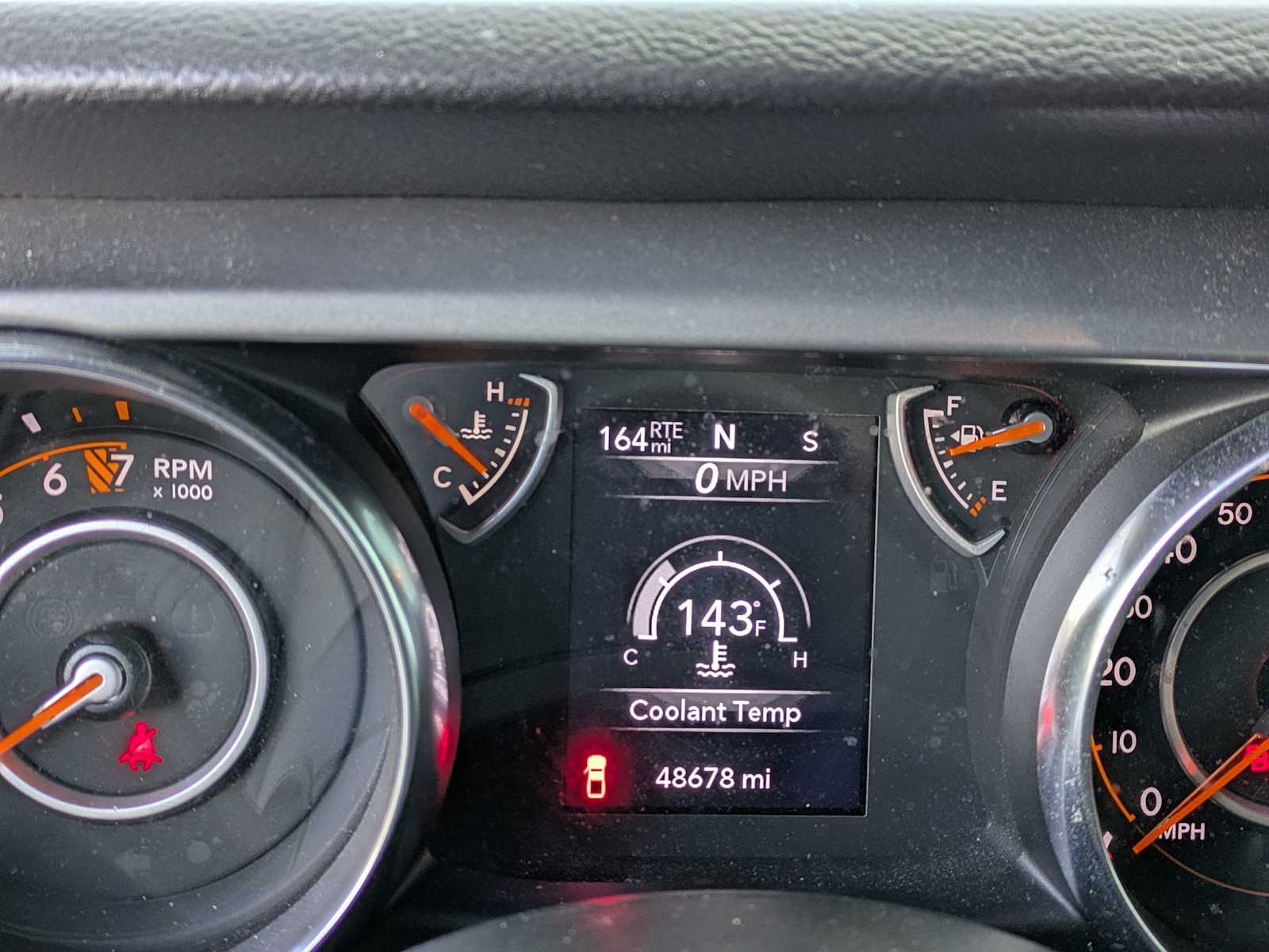 Thumbnail: 2022 Jeep Gladiator - 28