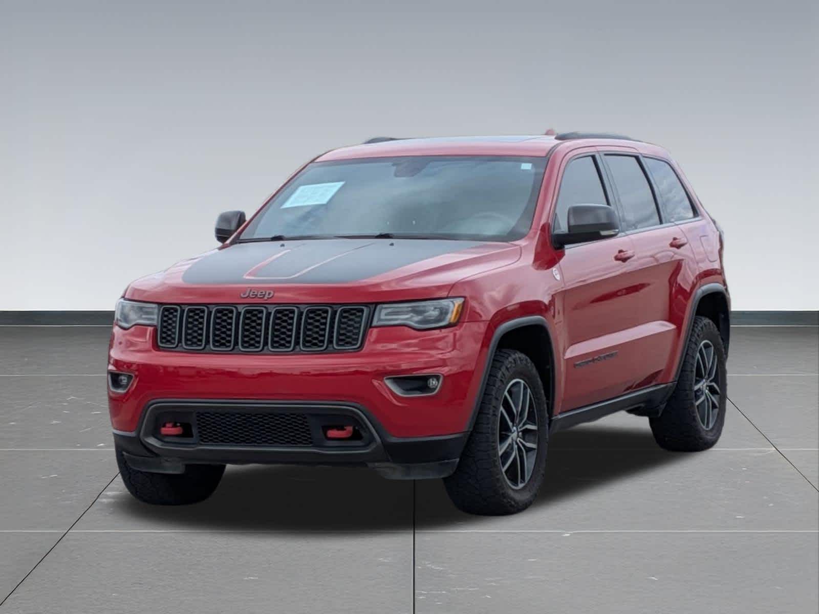 Thumbnail: 2017 Jeep Grand Cherokee - 10