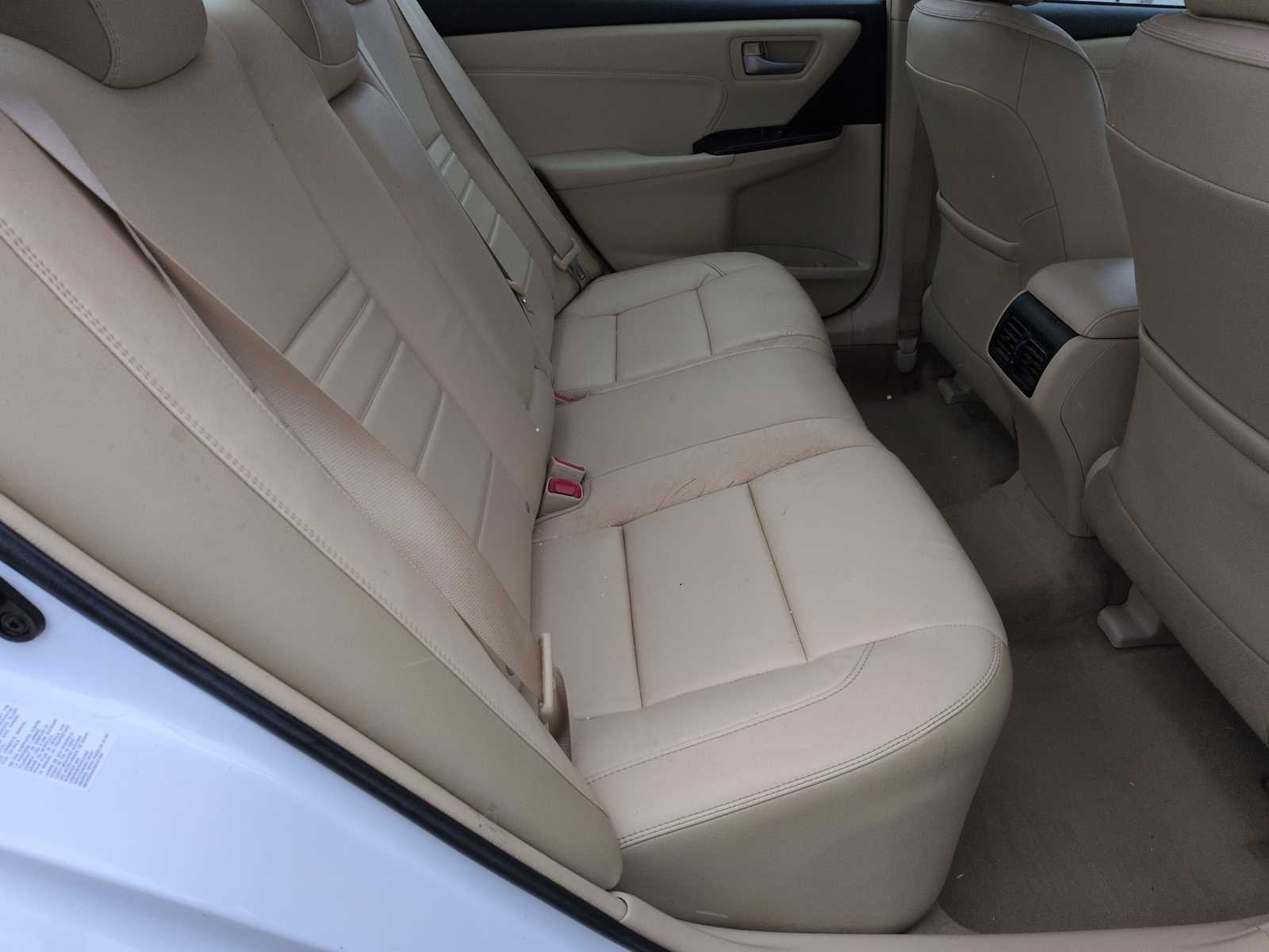 Thumbnail: 2016 Toyota Camry - 21