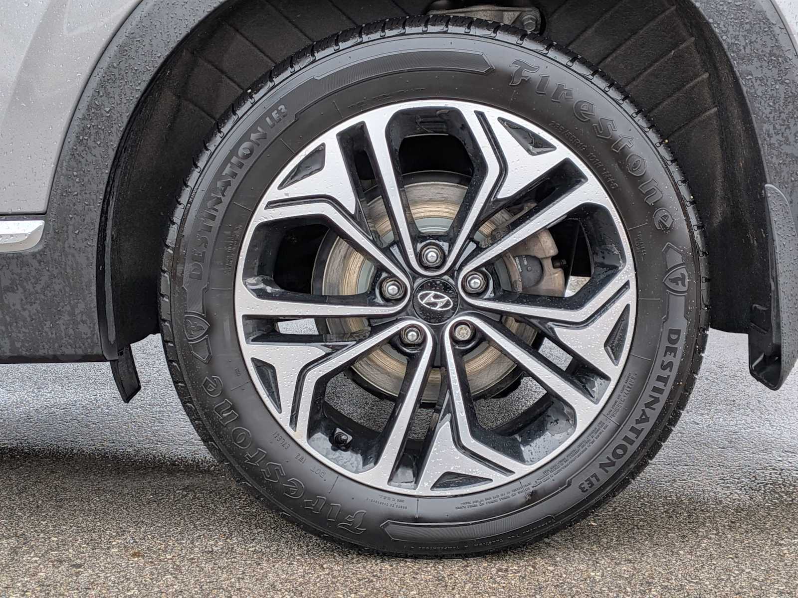 Thumbnail: 2019 Hyundai Santa Fe - 13